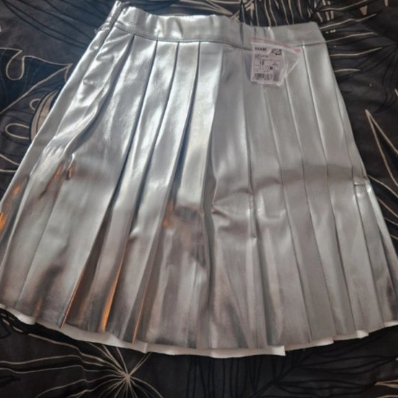 New girl's skirt